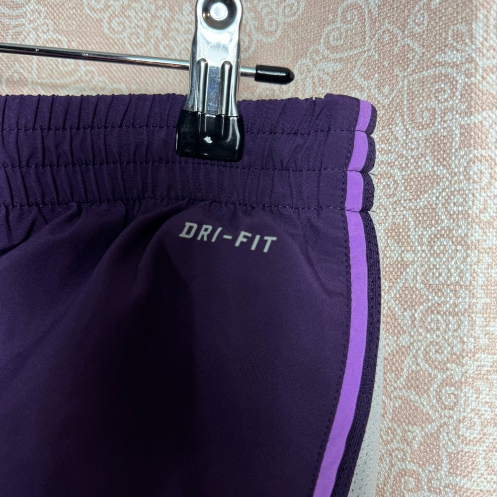 Nike Running Shorts Purple Dri-Fit Size Medium w/ Liner Brief - Picture 5 of 7
